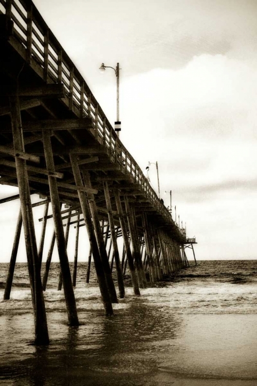 Picture of TRIPLE S PIER II