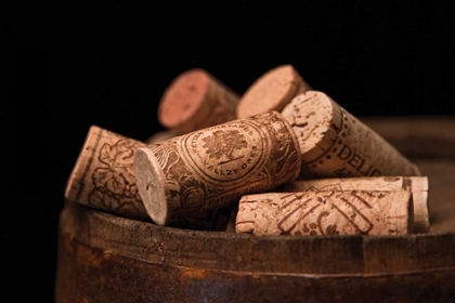 Picture of CORKS