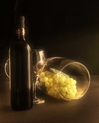 Picture of GLASS OF GRAPES
