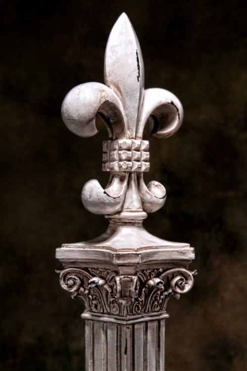 Picture of FLEUR DE LIS IV