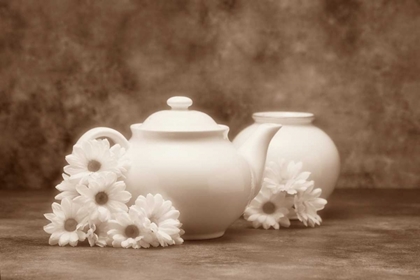 Picture of TEAPOT AND DAISIES I