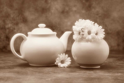 Picture of TEAPOT AND DAISIES II