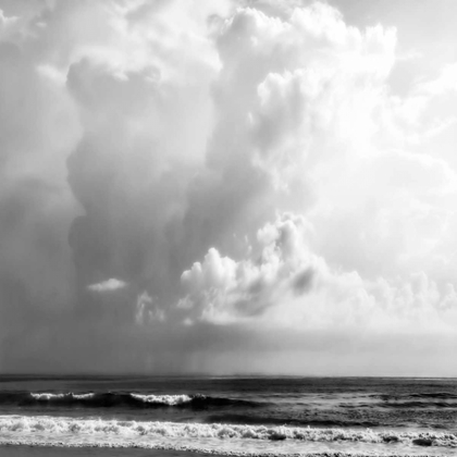 Picture of OCEAN STORM I SQ. BW