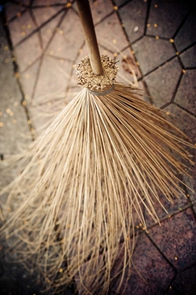 Picture of THAI BROOM II