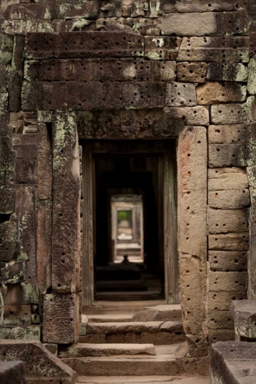 Picture of PREAH KHAN DOORWAY I