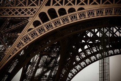 Picture of EIFFEL TOWER ARC I