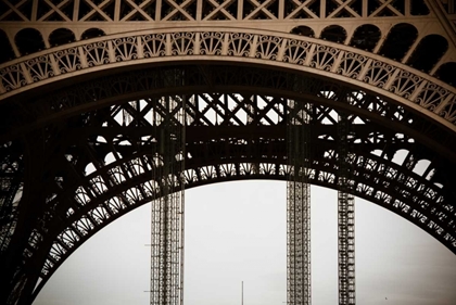 Picture of EIFFEL TOWER ARC II