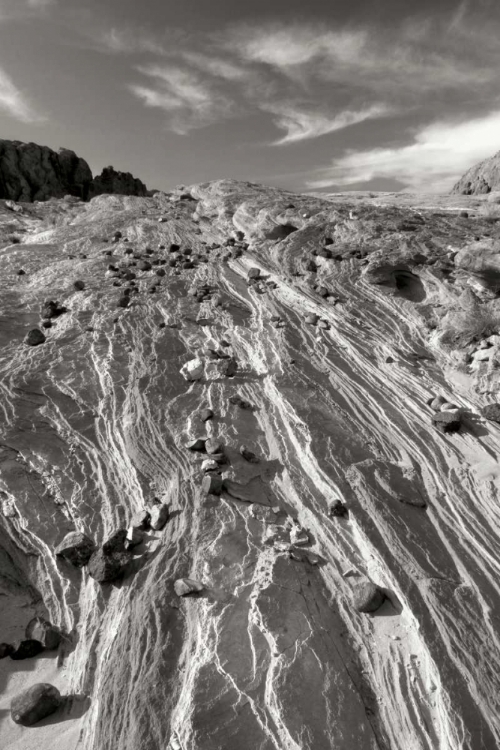 Picture of APACHE SANDSTONE BW