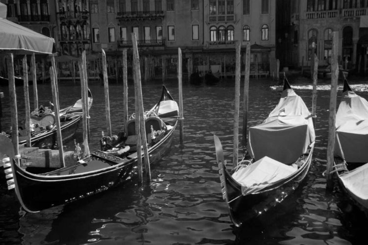 Picture of CLASSIC VENICE I