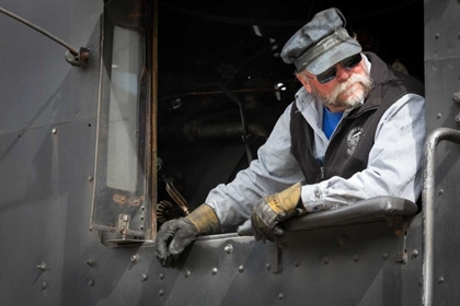 Picture of TRAIN CONDUCTOR I