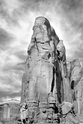 Picture of SPEARHEAD MESA BW