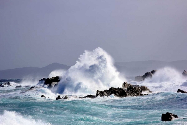 Picture of WAVES BROKEN BY THE ROCKS