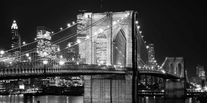 Picture of BROOKLYN BRIDGE AT NIGHT