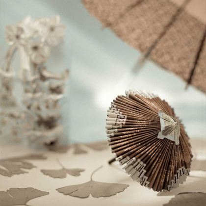 Picture of PARASOL AND GINGKO - 1