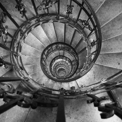 Picture of SPIRAL STAIRCASE NO. 2