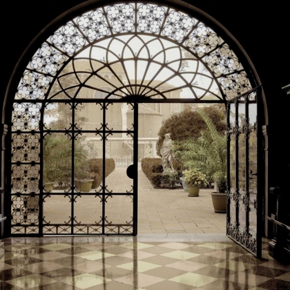 Picture of COURTYARD IN VENEZIA