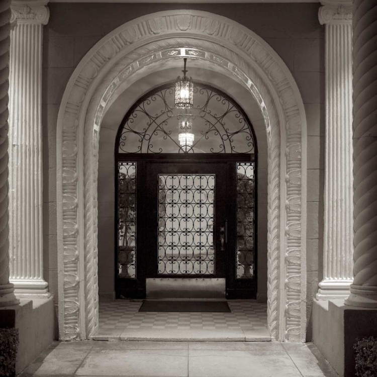 Picture of BROADWAY PORTICO - 2