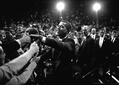 Picture of BARACK OBAMA AT CAMPAIGN RALLY