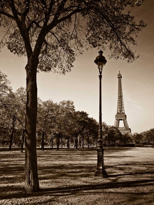 Picture of AN AFTERNOON STROLL - PARIS I