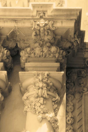 Picture of COLUMN I