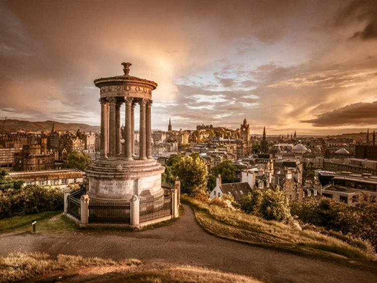 Picture of A VIEW FROM CARLTON HILL, EDINBURGH, SCOTLAND