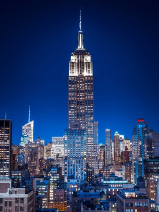 Picture of EMPIRE STATE BUILDING WITH NEW YORK CITY MANHATTAN SKYLINE WITH SKYSCRAPERS