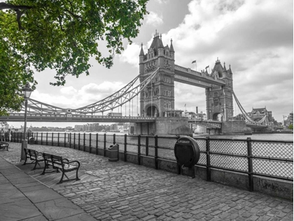 Picture of THAMES PROMENADE WITH TOWER BRIDGE IN BACKGROUND, LONDON, UK