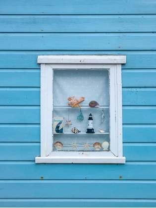 Picture of BEACH HUT CLOSE-UP AGAINST SKY