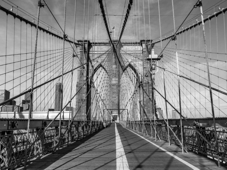 Picture of PEDESTRIAN WALKWAY ON BROOKLYN BRIDGE, NEW YORK