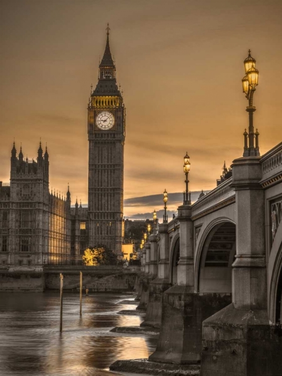 Picture of WESTMINSTER BRIDGE AND BIG BEN FROM THAMES PROMENADE, LONDON, UK