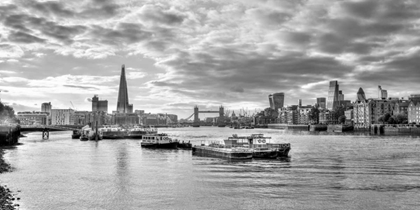 Picture of RIVER THAMES AND LONDON SKYLINE