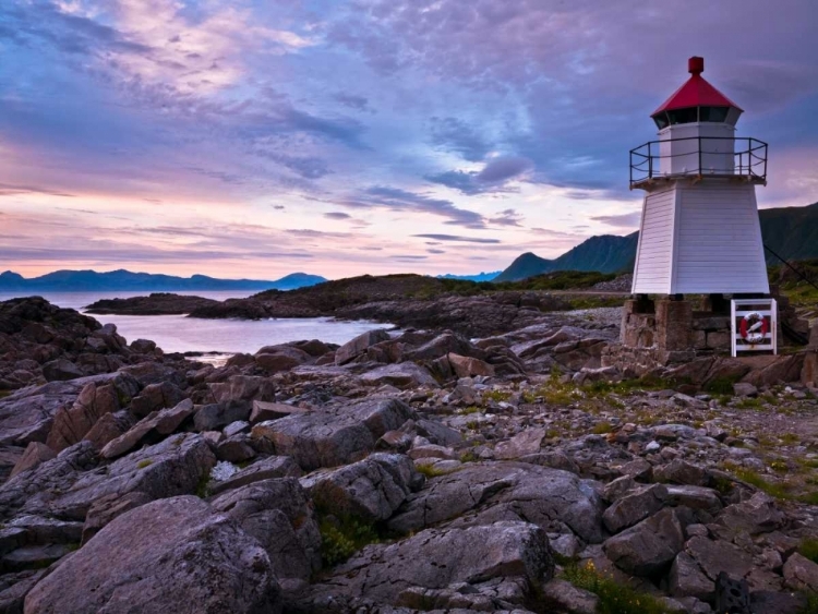 Picture of LIGHT HOUSE ON COAST, LOFOTEN, NORWAY