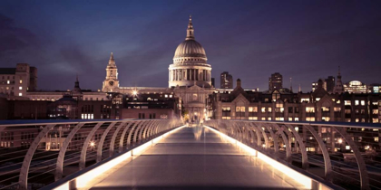 Picture of ST PAULS CATEDRAL FROM THE MILLENNIUM BRIDGE