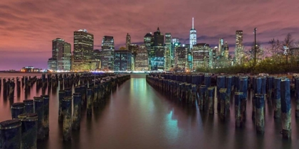 Picture of MANHATTAN SKYLINE WITH ROWS OF GROYNES IN FOREGROUND, NEW YORK