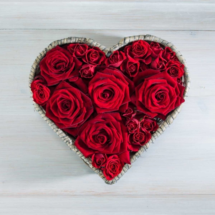 Picture of ROSES IN A HEART SHAPED WICKER BASKET