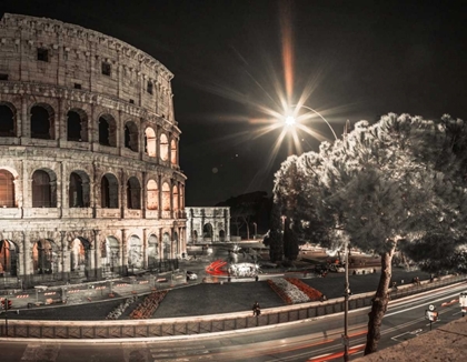 Picture of FAMOUS COLOSSEUM IN ROME, ITALY