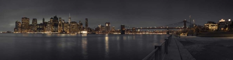 Picture of EVENING VIEW OF MANHATTAN SKYLINE OVER EAST RIVER, NEW YORK