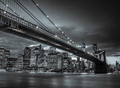 Picture of BROOKLYN BRIDGE AND LOWER MANHATTAN SKYLINE AT DUSK, NEW YORK