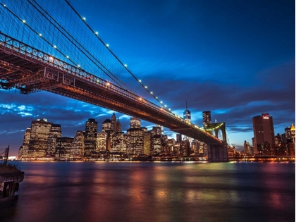 Picture of BROOKLYN BRIDGE AND LOWER MANHATTAN SKYLINE AT DUSK, NEW YORK