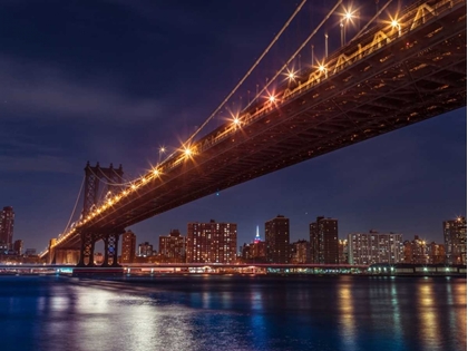 Picture of BROOKLYN BRIDGE AND LOWER MANHATTAN SKYLINE AT DUSK, NEW YORK