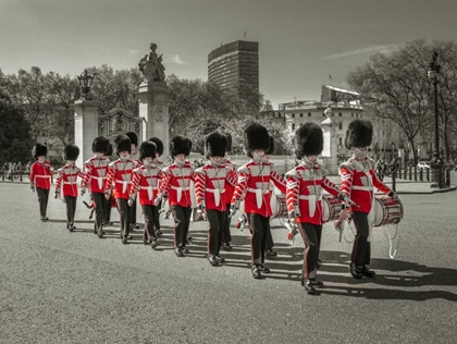 Picture of CHANGING THE GUARD, BUCKINGHAM PALACE, LONDON