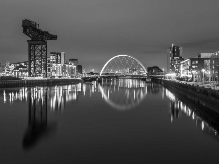 Picture of VIEW ALONG THE RIVER CLYDE AT NIGHT, GLASGOW, FTBR-1806