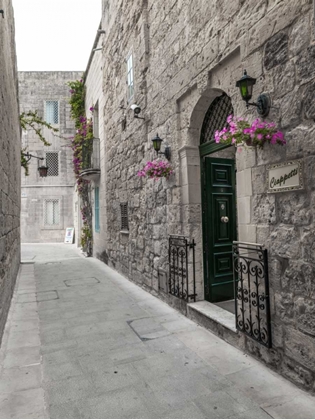 Picture of TRADITIONAL HOUSES ON NARROW LANES OF MDINA, MALTA