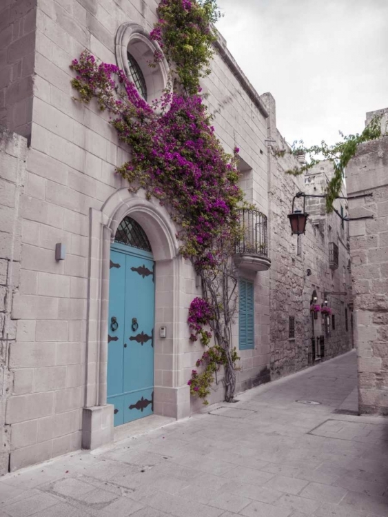 Picture of TRADITIONAL HOUSES ON NARROW LANES OF MDINA, MALTA