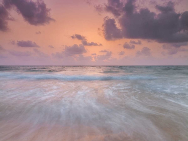 Picture of TRANQUIL BEACH WITH CLOUDSCAPES