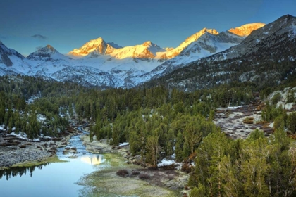 Picture of CALIFORNIA, SIERRA NEVADA MACK LAKE AT SUNRISE