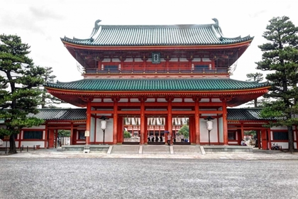 Picture of JAPAN, KYOTO, HEIAN JINGU SHRINE, SHINTO SHRINE