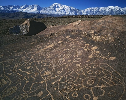 Picture of CA, BISHOP, SIERRA MTS CURVILINEAR PETROGLYPHS
