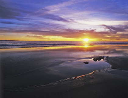 Picture of CA, SANTA BARBARA SUNSET ON THE OCEAN AND BEACH