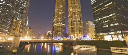 Picture of ILLINOIS, CHICAGO NIGHT ALONG THE CHICAGO RIVER